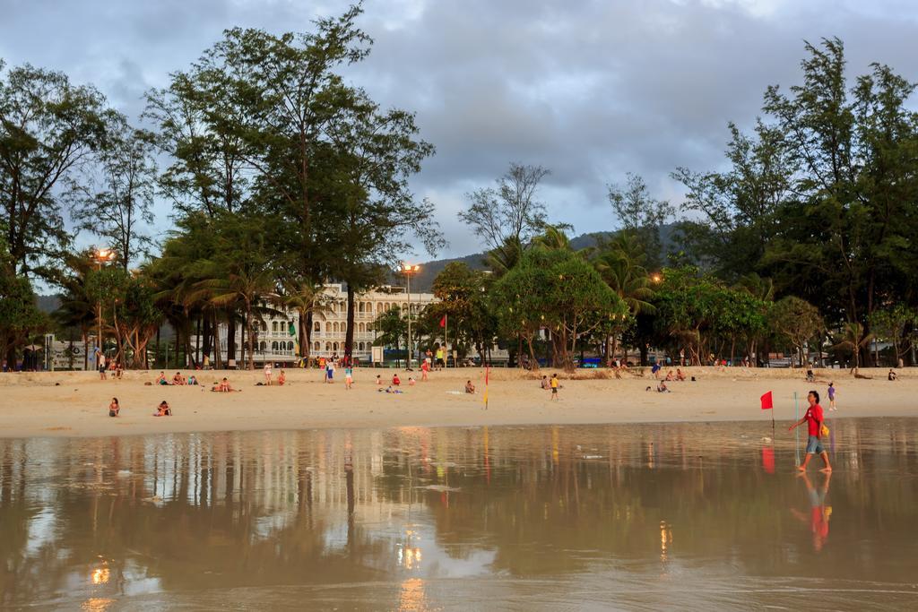 Patong Marina Hotel By Lofty Exterior photo