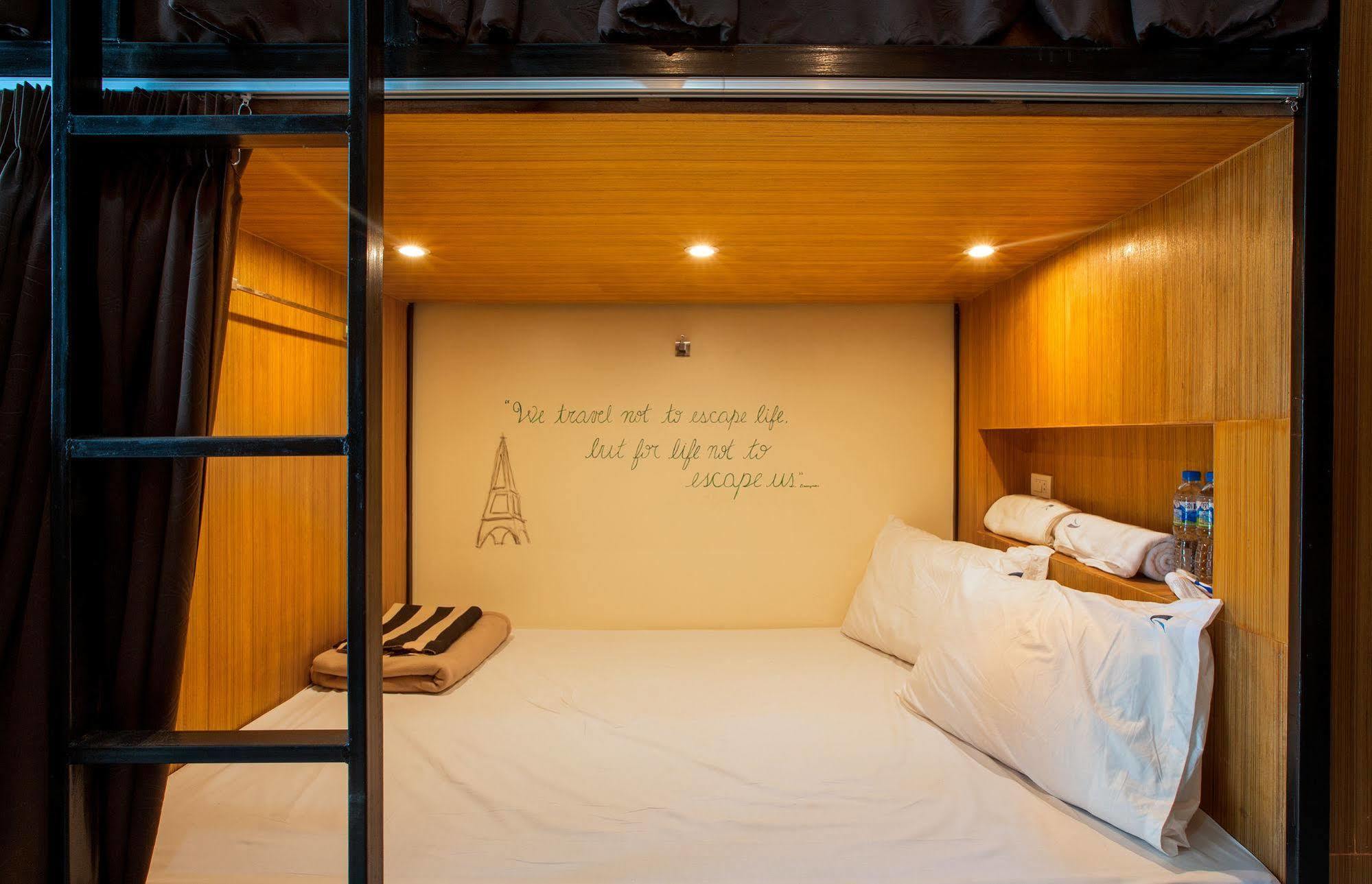 Patong Marina Hotel By Lofty Exterior photo