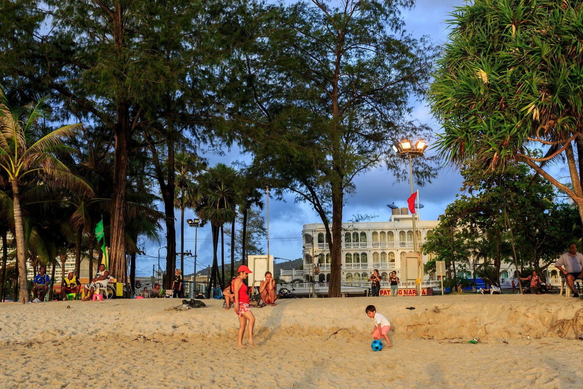 Patong Marina Hotel By Lofty Exterior photo